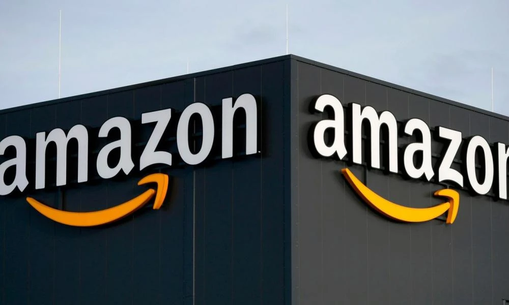 Οι εργαζόμενοι της Amazon προετοιμάζονται για απεργία μέσα στις γιορτές